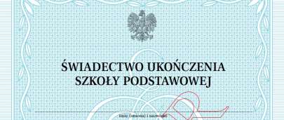 Rozdanie wiadectw uczniom klas smych