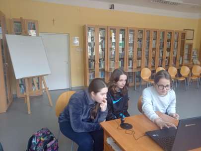 Spotkanie online w ramach programu Erasmus+