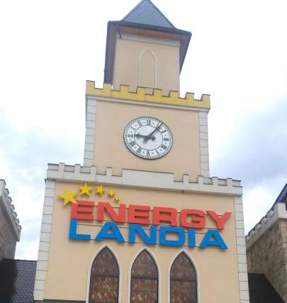 Wycieczka klas 7A, 7D i 7E do Energylandii