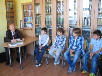 Spotkania z patronem szkoy uczniw klas V