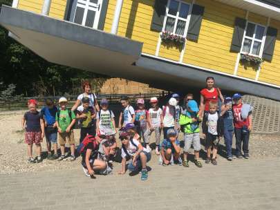Wycieczka klasy IB i IC do Parku Edukacji i Rozrywki Farmy Iluzji